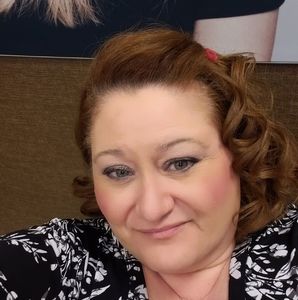 Meet your Posher, Sandi